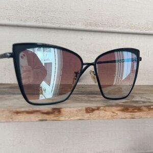 DIFF Becky Cat Eye Sunglasses